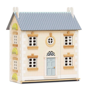 Bay Tree Doll House