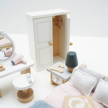 Load image into Gallery viewer, Doll House Bedroom
