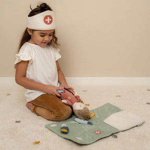Jim doll care playset