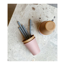 Load image into Gallery viewer, Silicone straws
