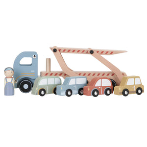 Transport truck