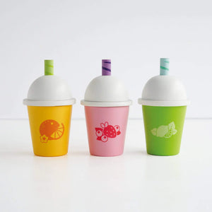 Smoothie and juice cups