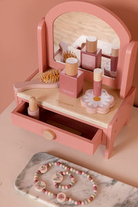Vanity table