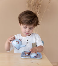 Load image into Gallery viewer, Tea set in basket Rainbow
