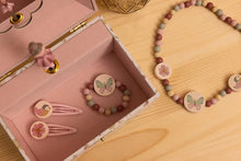 Load image into Gallery viewer, Jewellery Set Flowers &amp; Butterflies
